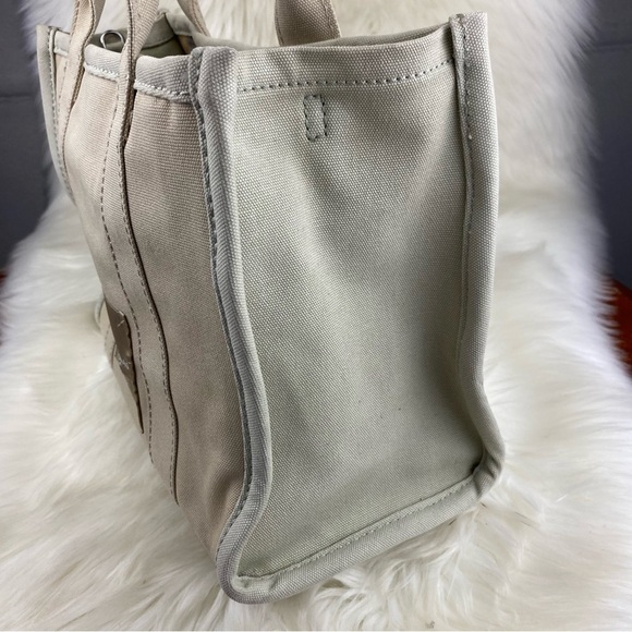 MARC JACOBS THE TOTE BAG CANVAS BAG - Picture 2 of 12